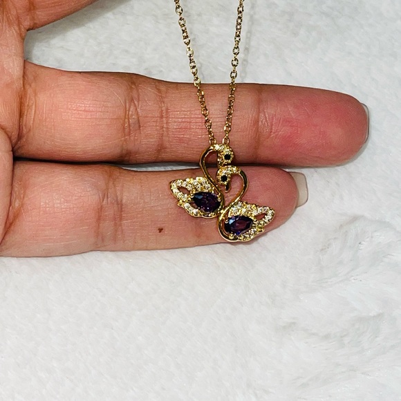 Rare tanzanite VSSS D clarity beautiful swan necklace in 10k Yellow Gold Vermeil - Picture 3 of 7